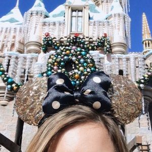 Disney Land Authentic Gold Ears